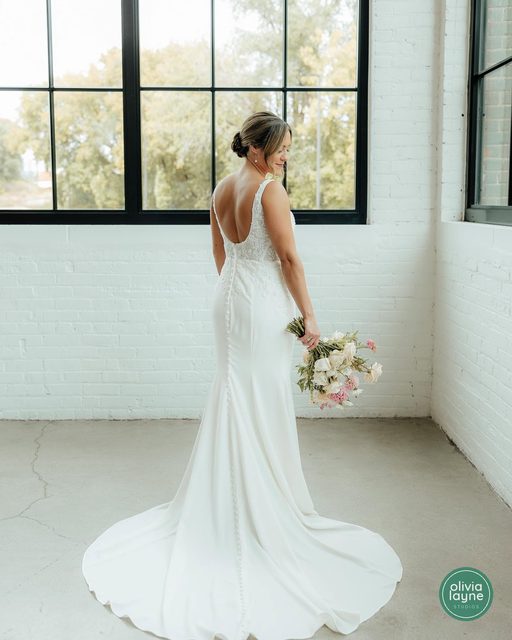 Olivia Layne Studios wedding photograph 23