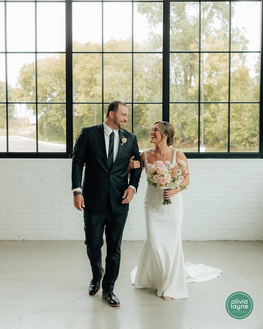 Olivia Layne Studios wedding photograph 25