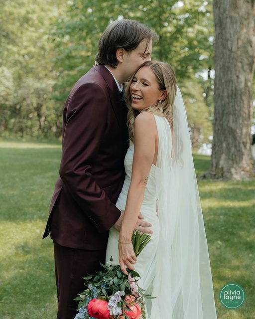 Olivia Layne Studios wedding photograph 49
